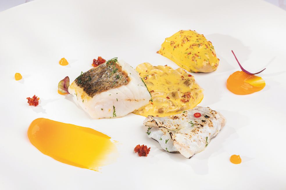 Merluza a los tres vuelcos con salsa de ostras